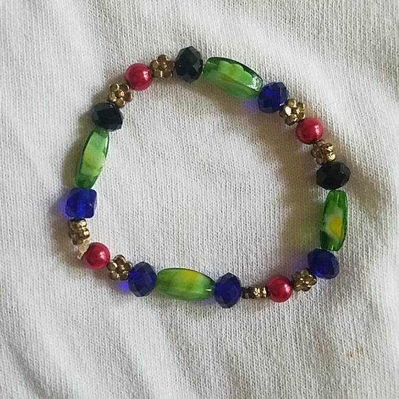 Bracelets - Picture 5 of 5